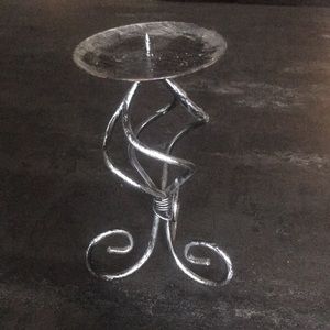 Metal candle holder